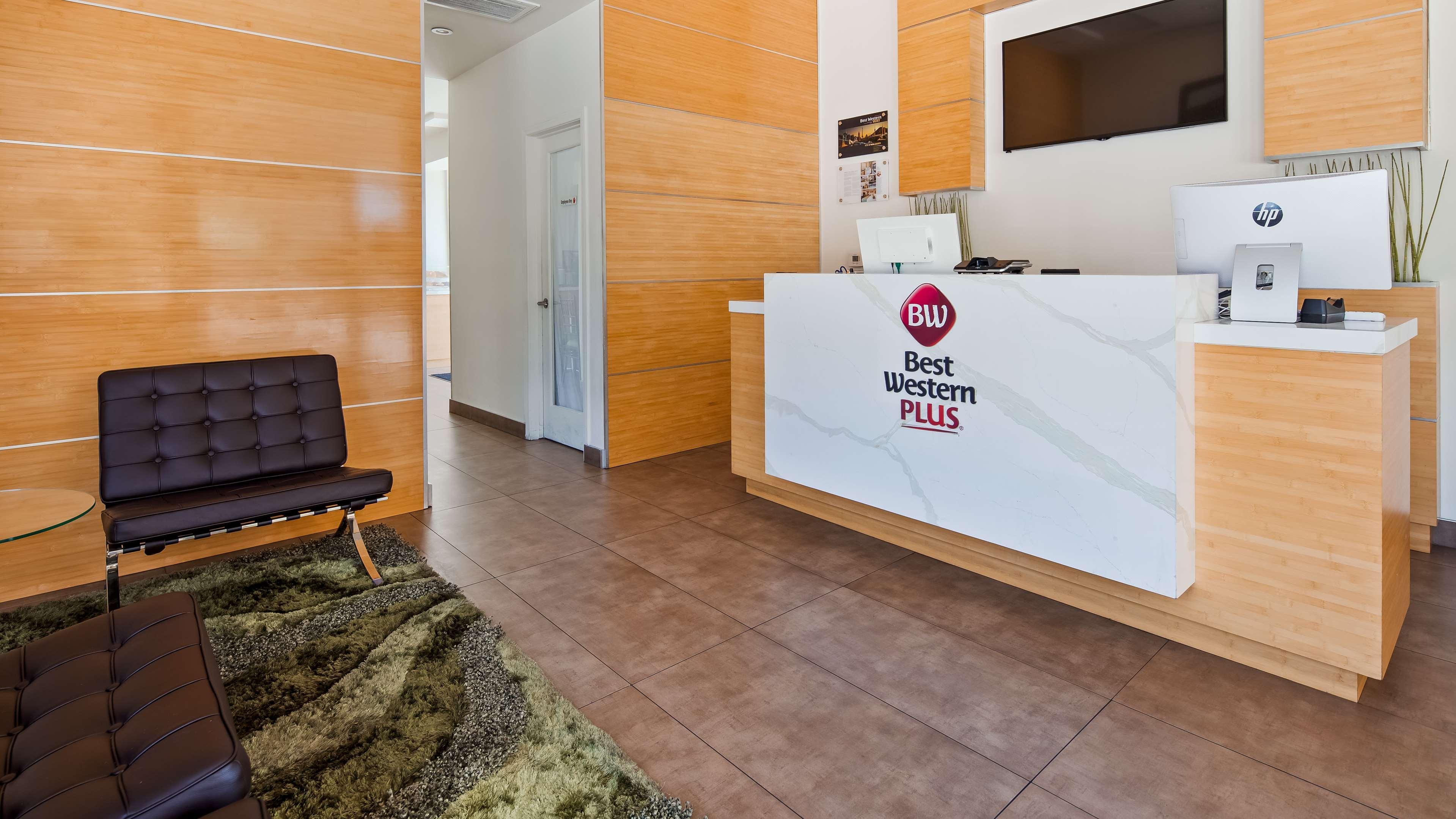 Best Western Plus Glendale Luaran gambar