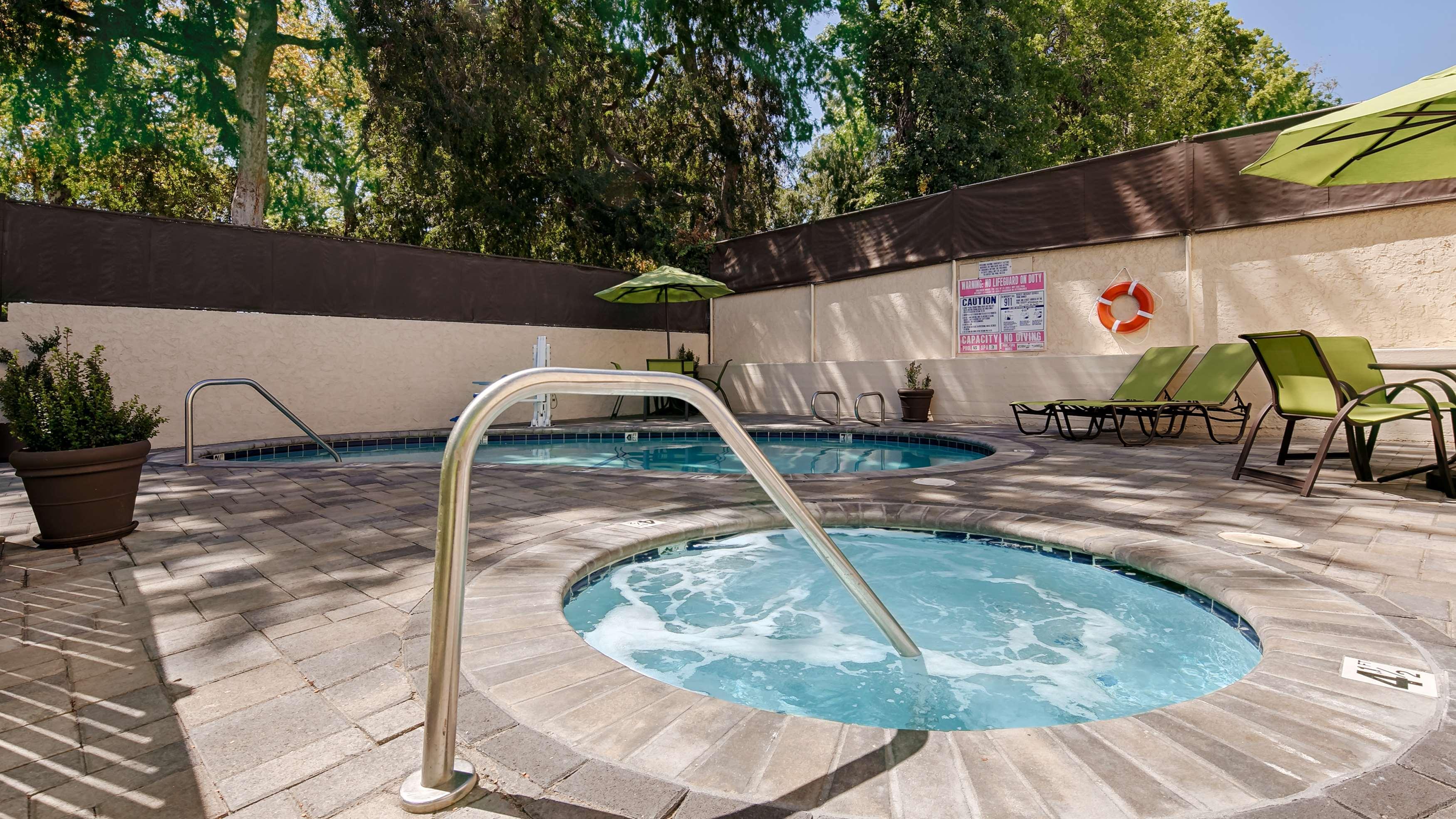 Best Western Plus Glendale Luaran gambar