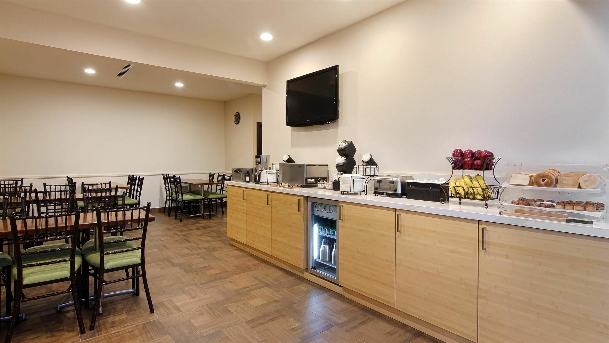 Best Western Plus Glendale Luaran gambar